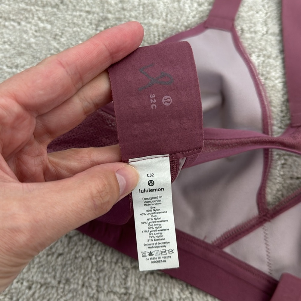 Lululemon Awake to Lace Bra Plumful / Smoky Blush purple Mauve sports bra yoga - Picture 7 of 7